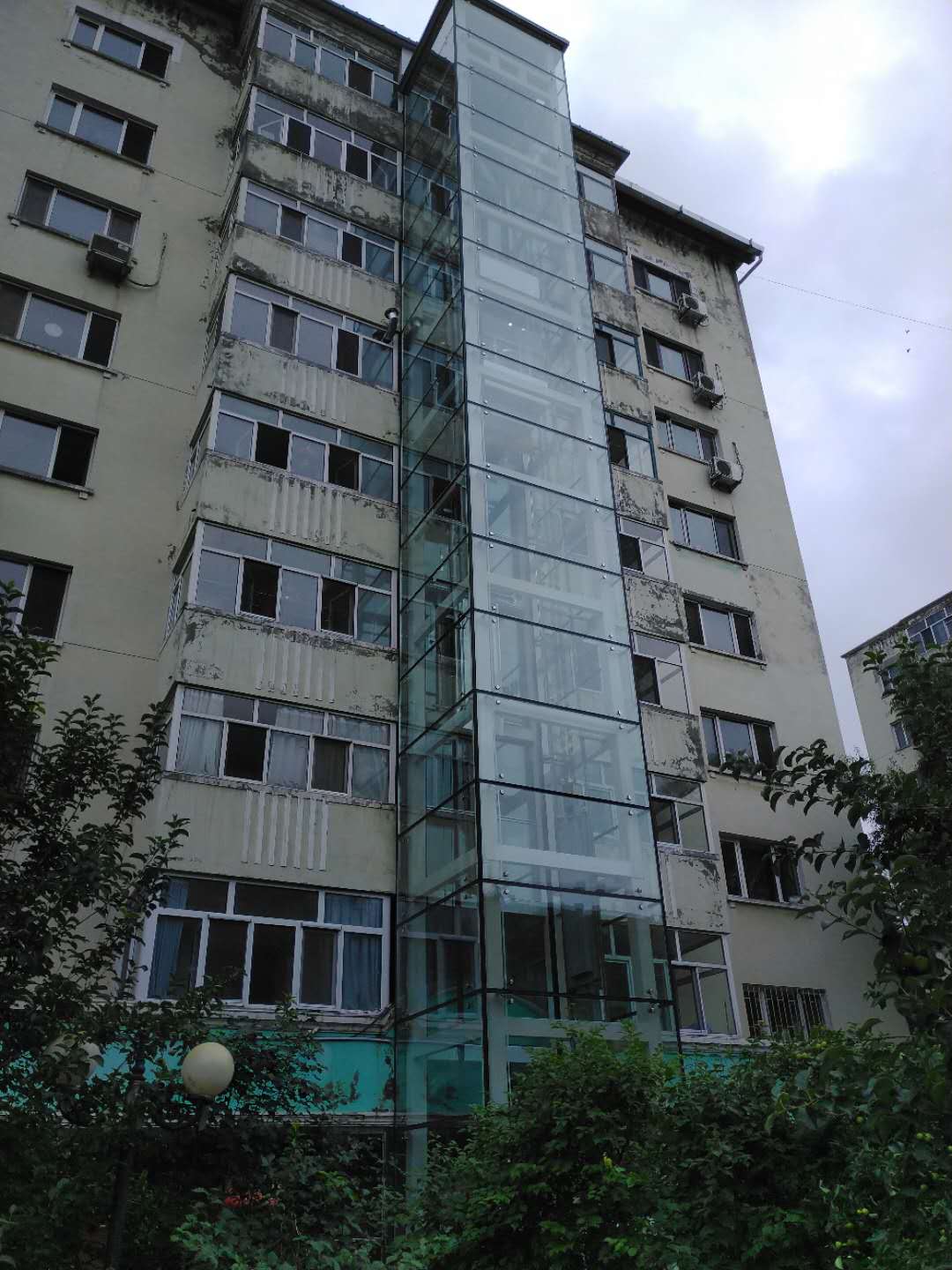 菱旺老楼加装电梯案例